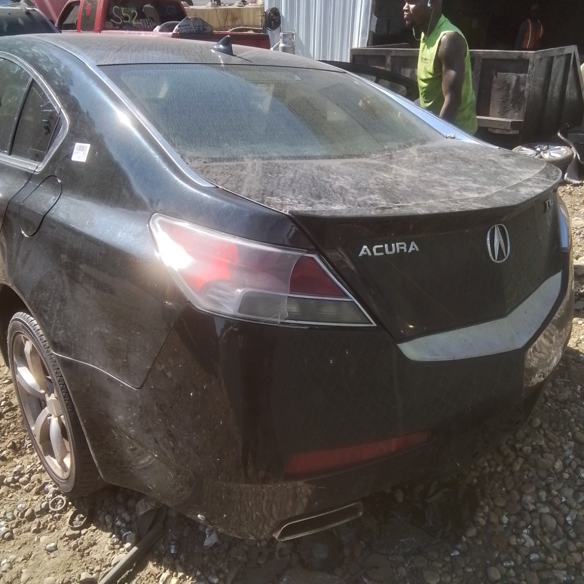 2010 TL