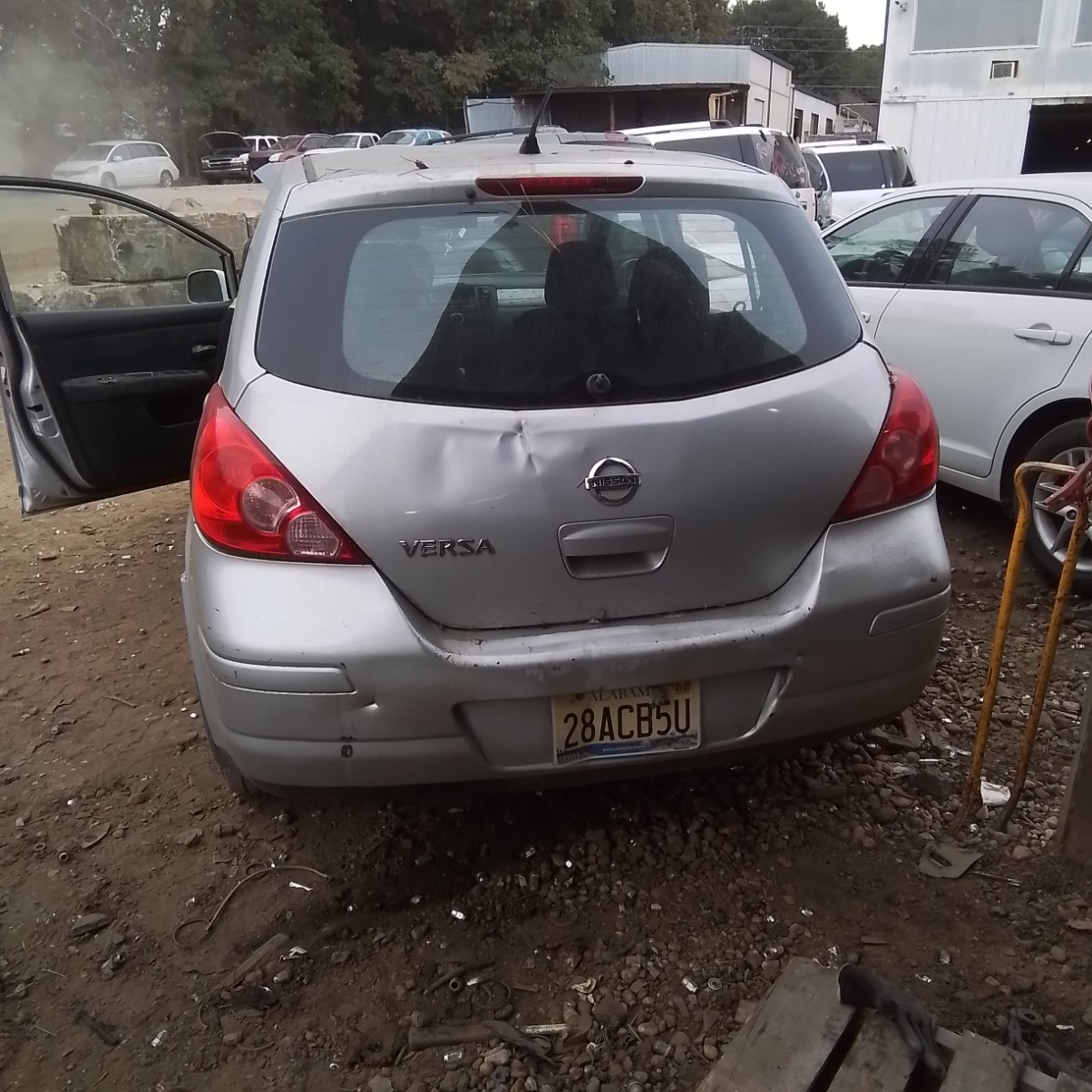 2012 Versa